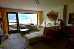 Wohn-/Schlafzimmer