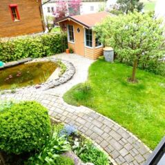 Garten/Gartenhaus/Teich